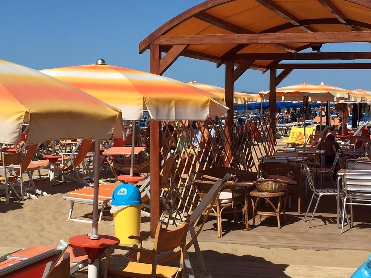 Hotel Lido Follonica Εξωτερικό φωτογραφία