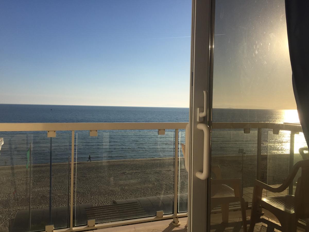 Hotel Lido Follonica Εξωτερικό φωτογραφία